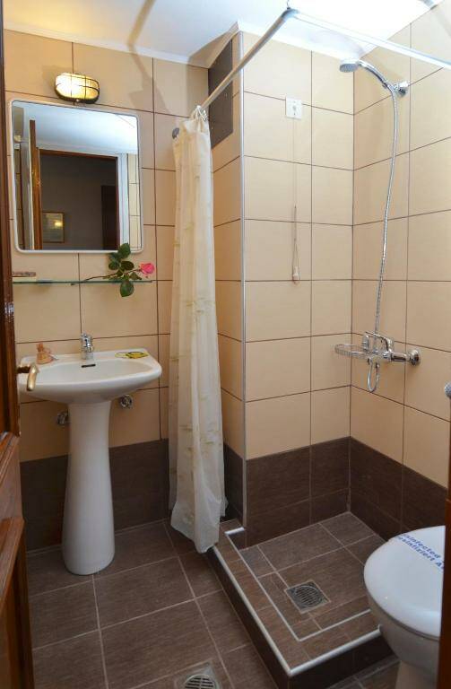 Bathroom Agali Hotel Thassos