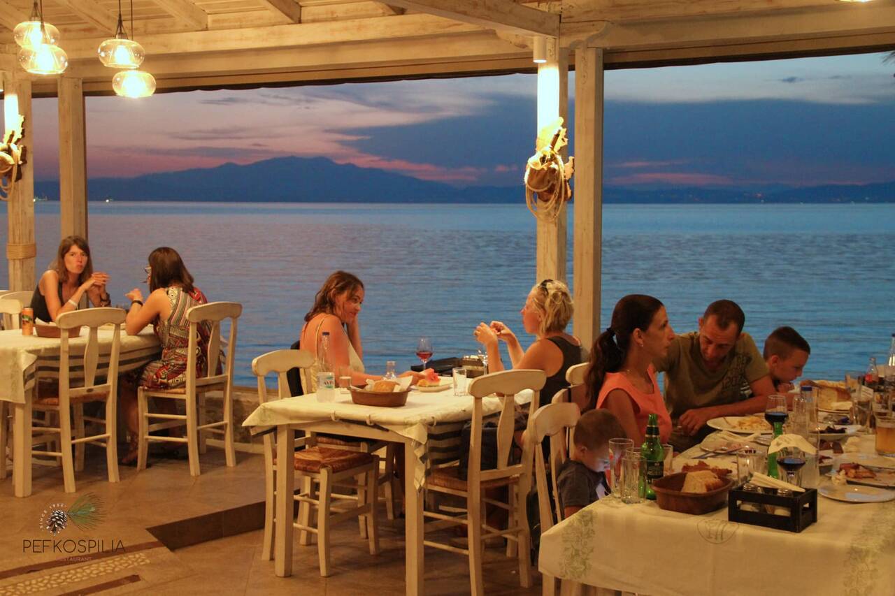 Thassos activities-Greek night